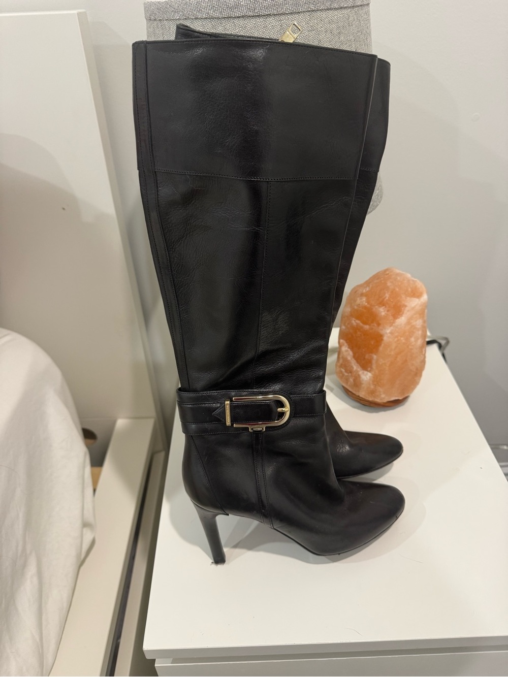 Burberry Black Leather Knee-High Heeled Boots with Gold Buckle